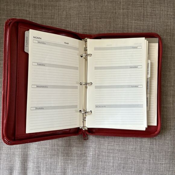 Vtg Mundi Planner 3-Ring Red Faux Leather With 8.5 X 5.5 Inserts Zipper Closure - Picture 5 of 12